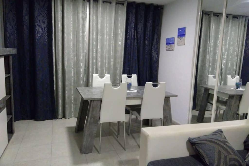 Moby Dick 6B Apartment Benidorm Luaran gambar
